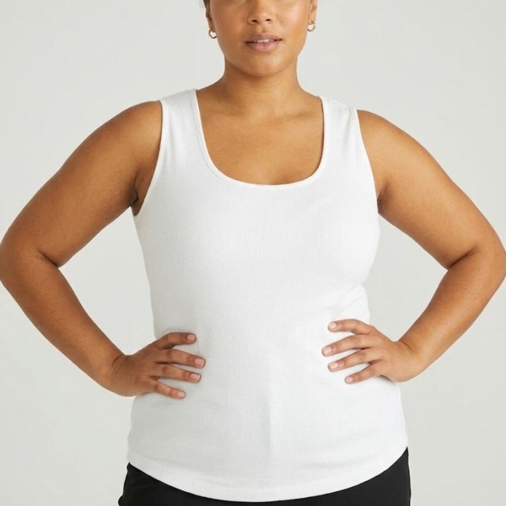 NWT Universal Standard Daisy Ribbed Tank Top Sleeveless White Womens Size 4XL